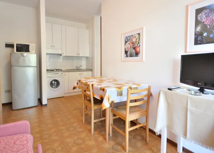 Apartment Ranieri-3 By Interhome